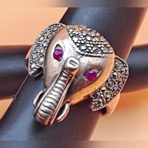 Lucky Elephant Marcasite ring with Ruby Eyes so 7